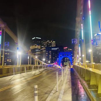 Roberto Clemente Bridge - Landmarks & Historical Buildings Near Me - Pittsburgh, Pennsylvania