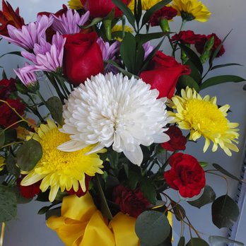 Laws Feed Store - Flowers in the cooler or made to order. We deliver. - Sandwiches Near Me - Leoti, Kansas Laws Feed Store - Flowers in the cooler or made to order. We deliver. - Sandwiches Near Me - Leoti, Kansas