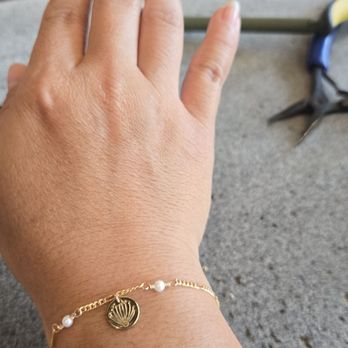 Laine Honolulu - Final look on my wrist - Accessories Near Me - Honolulu, Hawaii Laine Honolulu - Final look on my wrist - Accessories Near Me - Honolulu, Hawaii