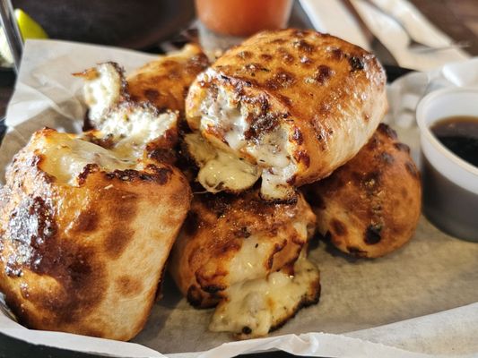 Black Rock Pizza - Captain Cook by null