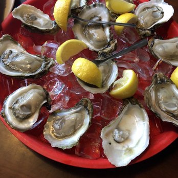 High Tide Harry's - Raw oysters - Seafood Near Me - Orlando, Florida High Tide Harry's - Raw oysters - Seafood Near Me - Orlando, Florida