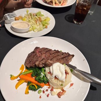 Fugazzis - New American Near Me - Hanford, California
