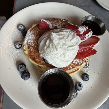 Rochambeau - Lemon ricotta pancakes - French Near Me - Boston, Massachusetts Rochambeau - Lemon ricotta pancakes - French Near Me - Boston, Massachusetts