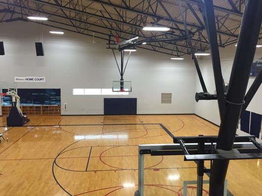 Home Court by null