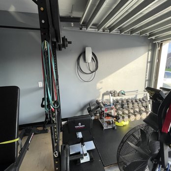 Universal Electric Solutions - Electricians Near Me Universal Electric Solutions - Electricians Near Me