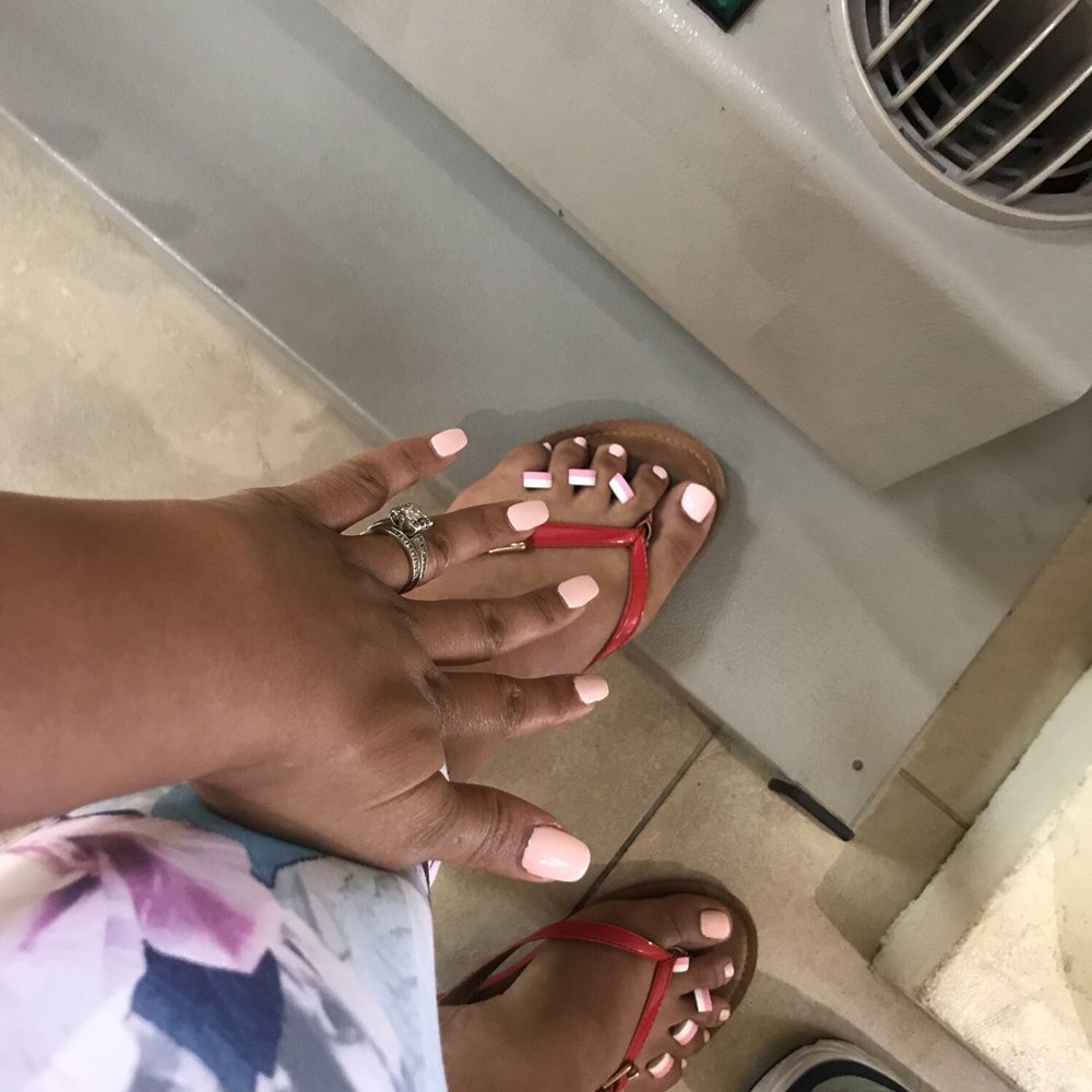Modern Nails & Spa - Nail Salons Near Me - Hollywood, Florida