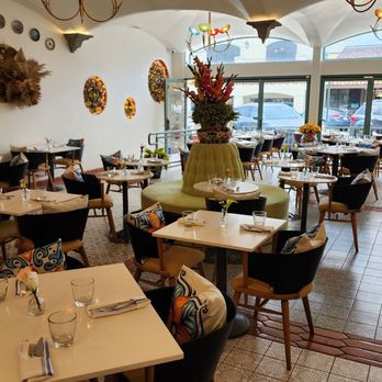 Limoncello - Inside - Italian Near Me - La Mesa, California Limoncello - Inside - Italian Near Me - La Mesa, California