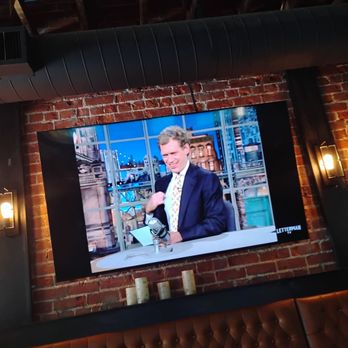 The Midway - David Letterman on the telly - Bars Near Me - West Sacramento, California