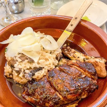 CAFÉ LULUc - Chicken - French Near Me - Brooklyn, New York CAFÉ LULUc - Chicken - French Near Me - Brooklyn, New York