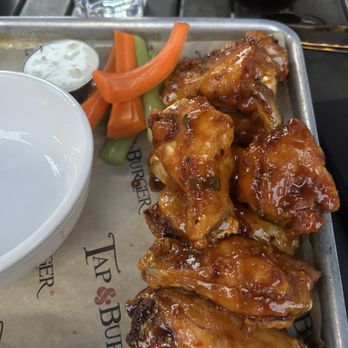 Highland Tap and Burger - JUMBO CRISPY WINGS - Burgers Near Me - Denver, Colorado Highland Tap and Burger - JUMBO CRISPY WINGS - Burgers Near Me - Denver, Colorado