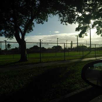 Claude Pepper Park - Parking area - Parks Near Me - North Miami, Florida