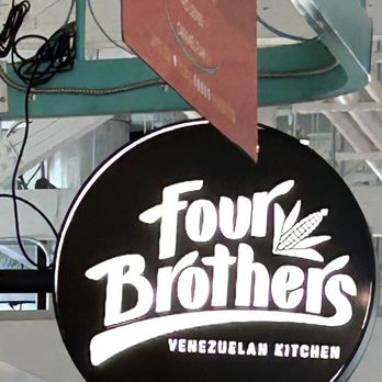 Four Brothers - Venezuelan Near Me - San Antonio, Texas