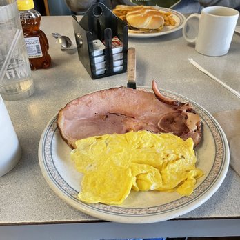Smith's Short Stop - Country ham & 2 eggs w/ a biscuit on the side. - American Near Me - Collins, Missouri