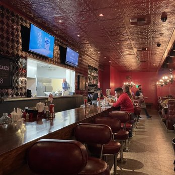 25 Degrees - bar seating - Burgers Near Me - Los Angeles, California 25 Degrees - bar seating - Burgers Near Me - Los Angeles, California