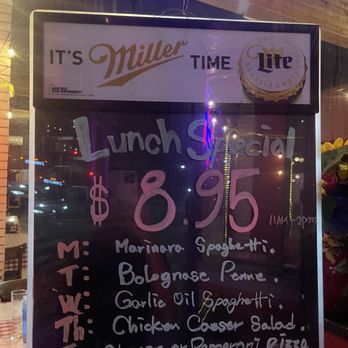 Auntie Pasto's - Lunch special - Italian Near Me - Honolulu, Hawaii Auntie Pasto's - Lunch special - Italian Near Me - Honolulu, Hawaii