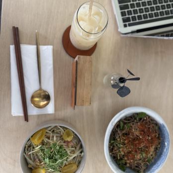 Steep - Green papaya salad, seafood soba noodles & freshly brewed oolong oat milk iced tea - Tea Rooms Near Me - Los Angeles, California