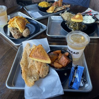 Cornbread - Catfish (2) Turkey Wings (3) Fried Chicken (3) Cornbread (2) - Soul Food Near Me - Maplewood, New Jersey Cornbread - Catfish (2) Turkey Wings (3) Fried Chicken (3) Cornbread (2) - Soul Food Near Me - Maplewood, New Jersey
