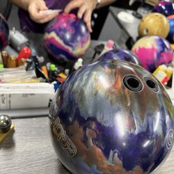 Greg's Bowling Services - Test fitting new grips