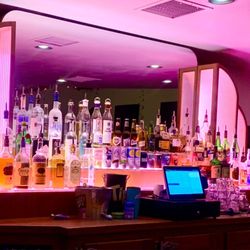 Skylark Lounge - See the bar