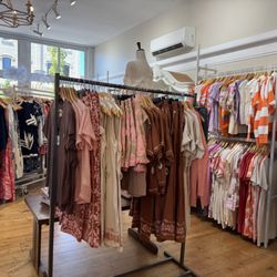 Linen and Lace - Clothing