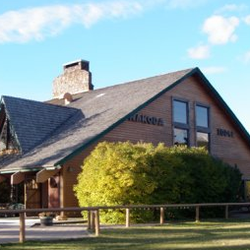 Nakoda Lodge - Photo credit: http://www.nakodalodge.com/the-lodge/sunday-brunch