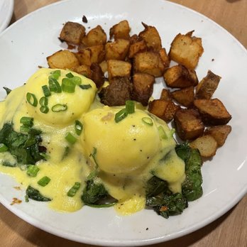 Megg's Cafe - Crabcake Benedict - Bakeries Near Me - Temple, Texas