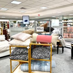 Arrowhead Towne Center - Dillard's