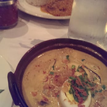 Saigon Cafe - Seafood claypot and chicken rendang. - Vietnamese Near Me - Jersey City, New Jersey Saigon Cafe - Seafood claypot and chicken rendang. - Vietnamese Near Me - Jersey City, New Jersey