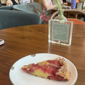 Le Bon Nosh - cake (cherry?) - Cafes Near Me - Atlanta, Georgia Le Bon Nosh - cake (cherry?) - Cafes Near Me - Atlanta, Georgia