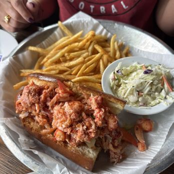 Sam's Chowder House - Naked lobster roll - Seafood Near Me - Half Moon Bay, California Sam's Chowder House - Naked lobster roll - Seafood Near Me - Half Moon Bay, California