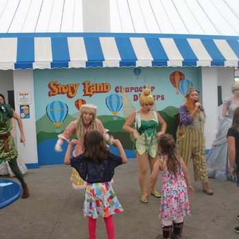 Story Land - Character dinner - Amusement Parks Near Me - Glen, New Hampshire Story Land - Character dinner - Amusement Parks Near Me - Glen, New Hampshire
