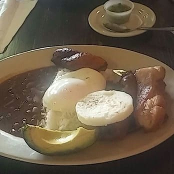 Mi Pueblito - Bandeja Paisa - Colombian Near Me - Houston, Texas Mi Pueblito - Bandeja Paisa - Colombian Near Me - Houston, Texas