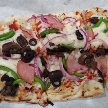 South 40 - Pizza! UPDATE: sadly isn't the same as it was when they opened. Now it's round, some Sysco Boboli job. Bleh. - Bars Near Me - Reno, Nevada