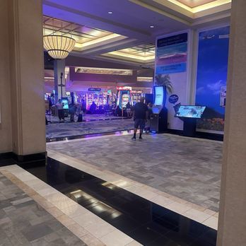 Harrah's Resort Southern California - Clean interior - Casinos Near Me - Funner, California Harrah's Resort Southern California - Clean interior - Casinos Near Me - Funner, California