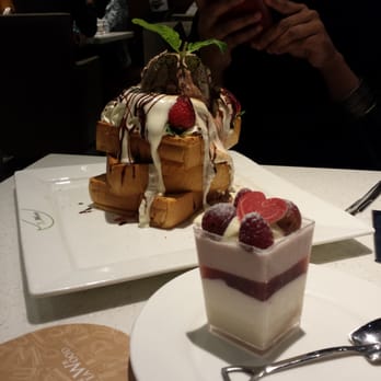 茶木‧台式休閒餐廳 - Desserts! Chocolate toast! - Desserts Near Me - Hong Kong, HK