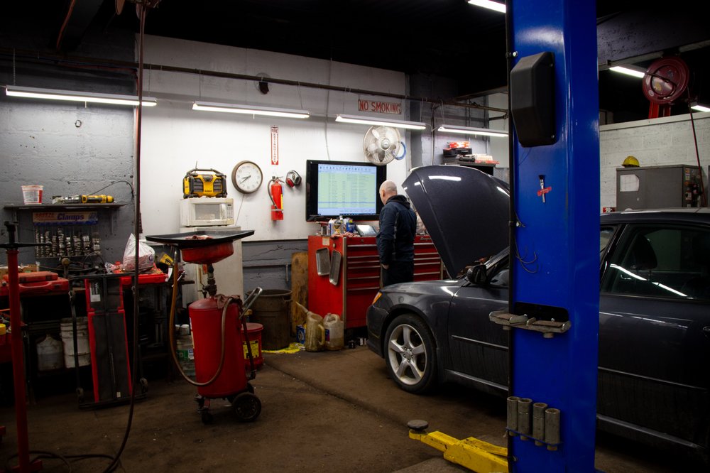 Browncroft Garage