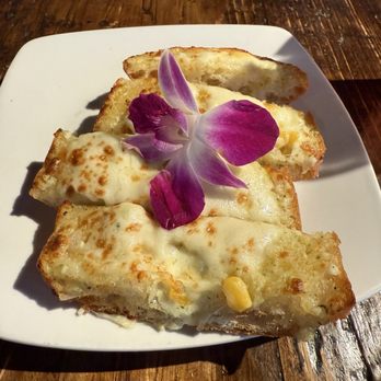 Sur at The Barnyard - Cheese bread - New American Near Me - Carmel, California Sur at The Barnyard - Cheese bread - New American Near Me - Carmel, California