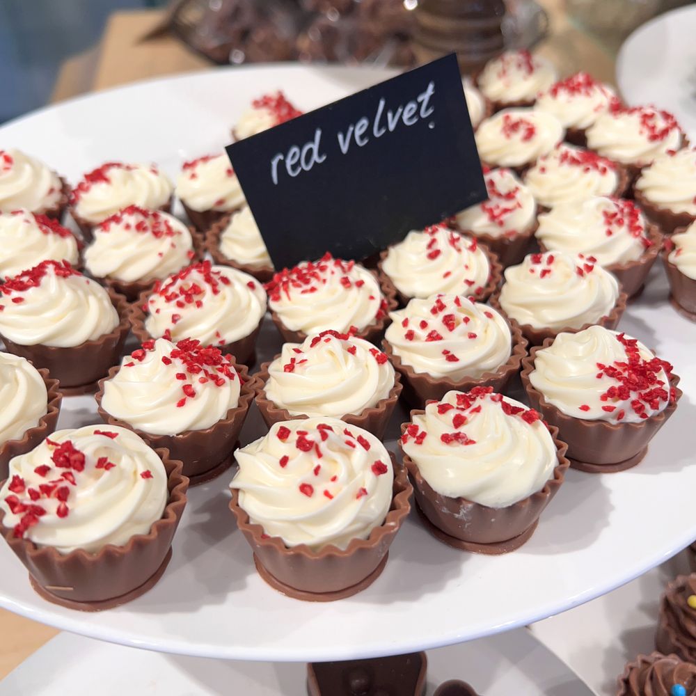 THE BEST 10 CHOCOLATIERS & SHOPS near SPUI 12, 1012 XA AMSTERDAM, THE  NETHERLANDS - Updated 2025 - Hours - Yelp