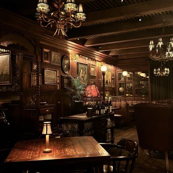 Armitage Alehouse - Pubs Near Me - Chicago, Illinois Armitage Alehouse - Pubs Near Me - Chicago, Illinois