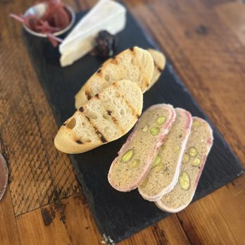 Junction Tapas and Winebar - Cheeseboard - Spanish Near Me - Paso Robles, California Junction Tapas and Winebar - Cheeseboard - Spanish Near Me - Paso Robles, California