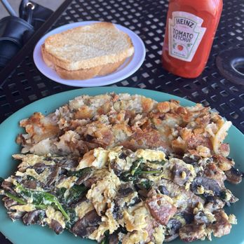 The Potholder Cafe P3 - Popeye's Scramble - Breakfast & Brunch Near Me - Long Beach, California The Potholder Cafe P3 - Popeye's Scramble - Breakfast & Brunch Near Me - Long Beach, California