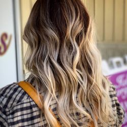 Hello Gorgeous Salon