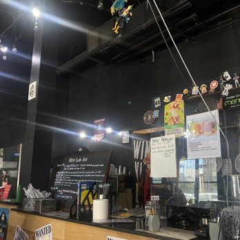 Straw Hat Poke - restaurant - Bubble Tea Near Me - Tallahassee, Florida