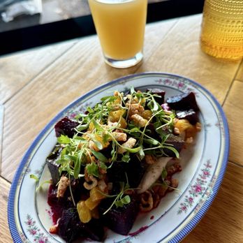 Eem - beet salad - Cocktail Bars Near Me - Portland, Oregon Eem - beet salad - Cocktail Bars Near Me - Portland, Oregon
