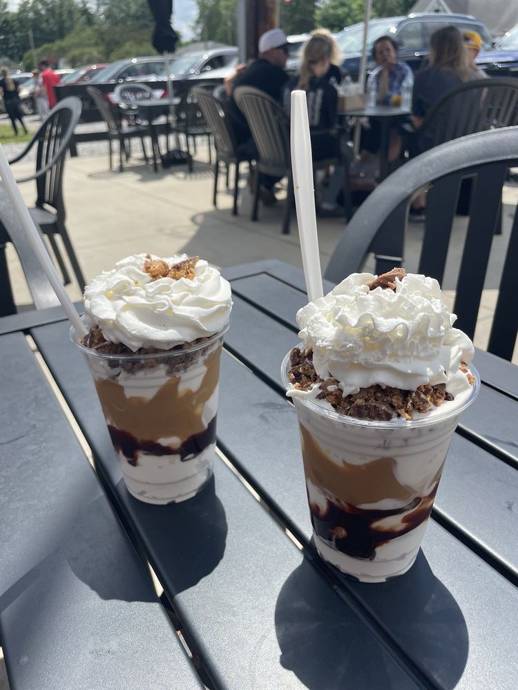 THE DAIRY HUT Updated August 2024 60 Photos & 78 Reviews 42 S