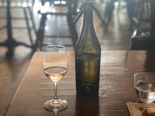 Banter Wine by null