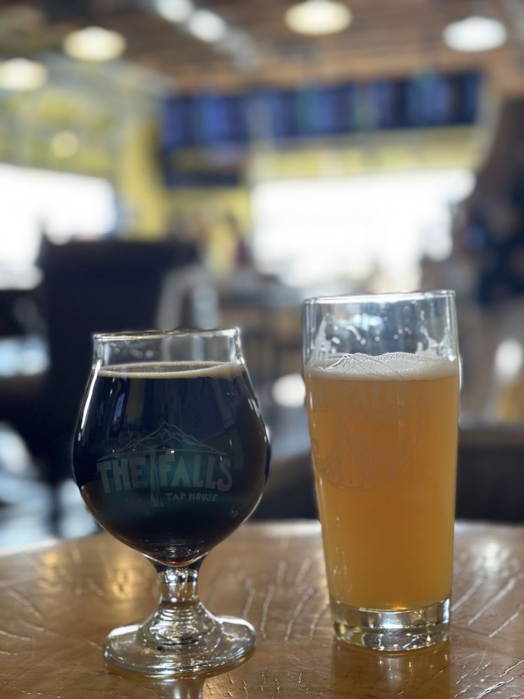 The Falls Taphouse Logo