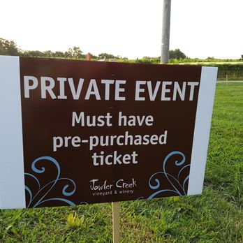 Jowler Creek Vineyard & Winery - Closed For Total Solar Eclipse Event (August 21, 2017) - Wine Tasting Room Near Me - Platte City, Missouri