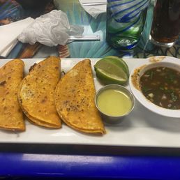 Quesabirria... excellent, with fresh tomatillo salsa