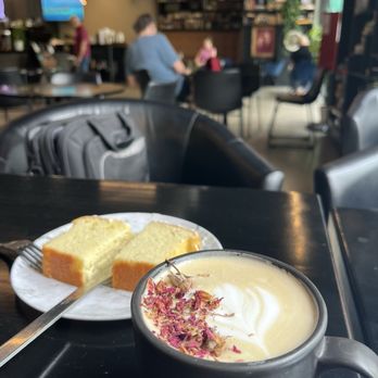Cupla Coffee - Rose vanilla latte & lemon pound cake - Coffee & Tea Near Me - Salt Lake City, Utah Cupla Coffee - Rose vanilla latte & lemon pound cake - Coffee & Tea Near Me - Salt Lake City, Utah